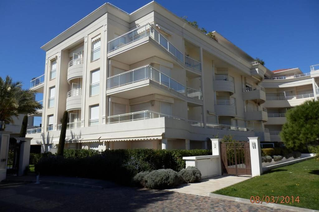 Royal Palm Lägenhet Cannes Exteriör bild